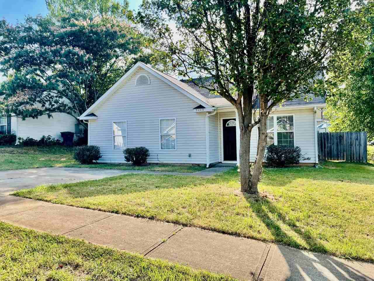 5440 Morning Breeze Ln - Photo 3 of 17