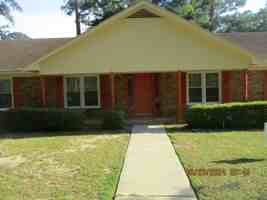 featured image of 1903 Elkhorn Ln Apt B #Apt B