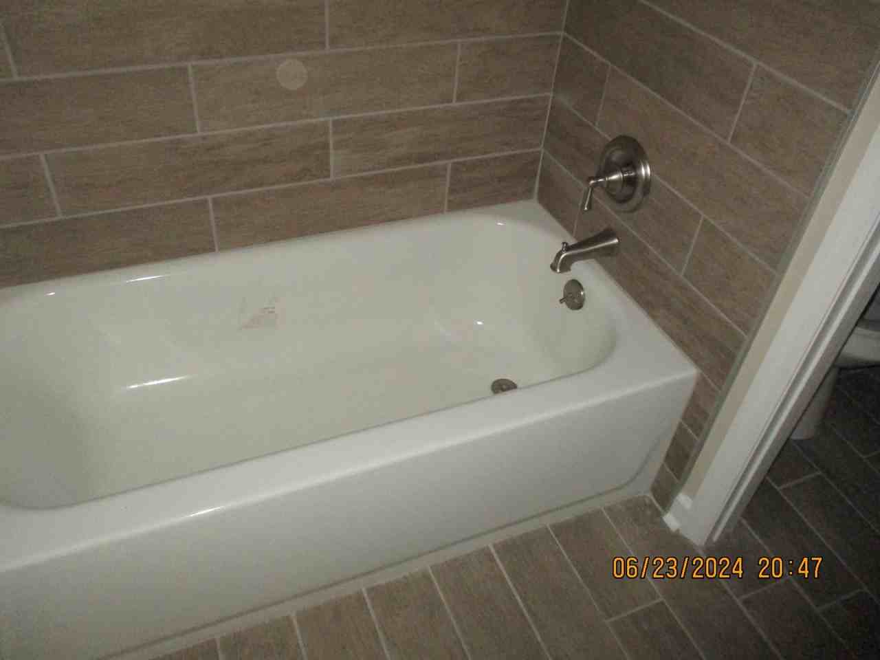 1903 Elkhorn Ln Apt B - Photo 4 of 8