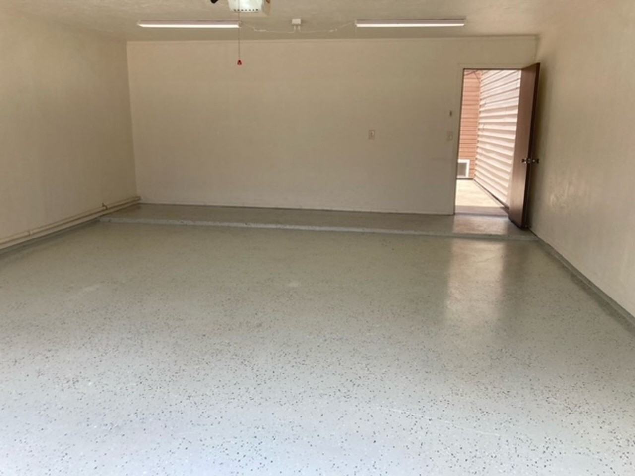 4409 Alicia Dr - Photo 2 of 19