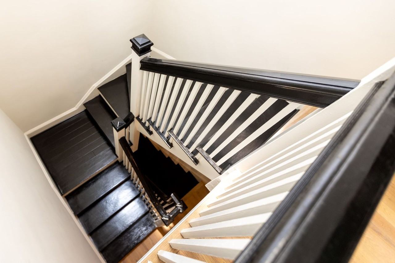 3410 Oakenshaw Pl - Photo 3 of 7