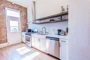 261 27th St - Photo 1 of 1