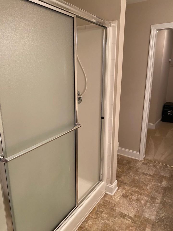 817 Bryan Cir - Photo 3 of 27