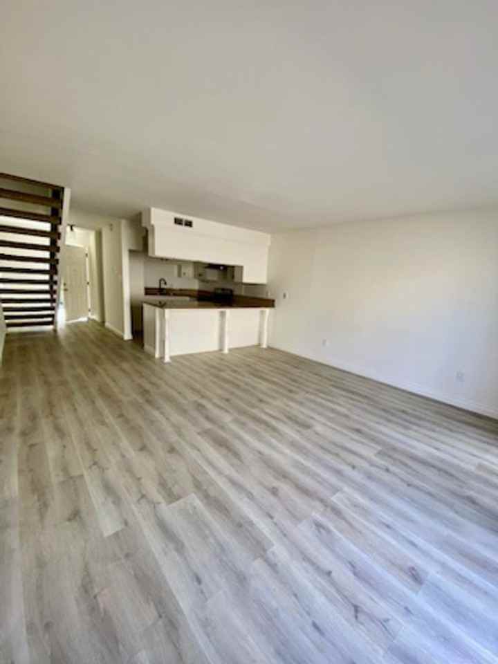 1670 W Broadway - Photo 7 of 12