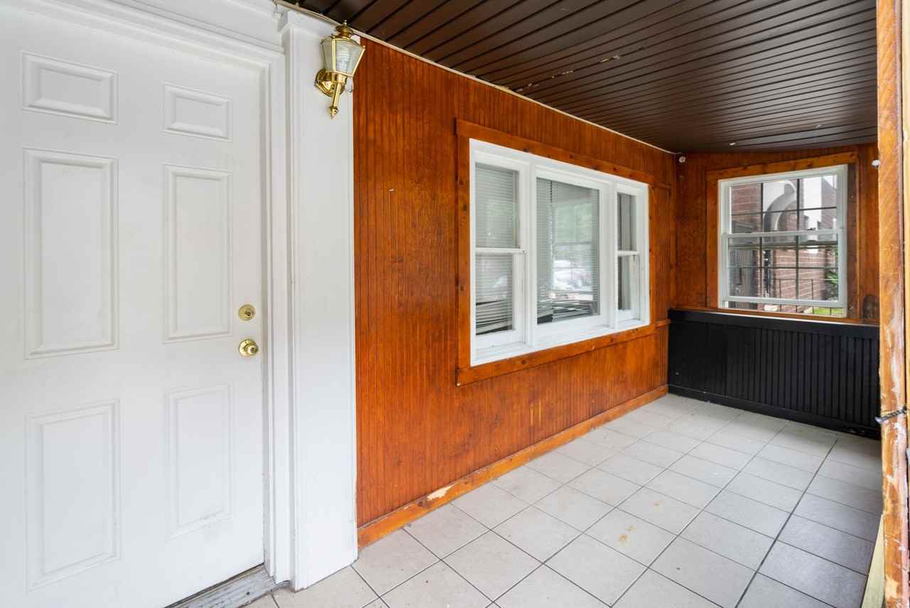 12 Kensington St - Photo 6 of 6