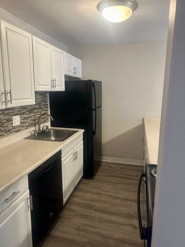 Des Moines Station - Photo 4 of 7