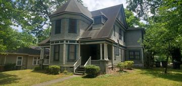 featured image of 612 5th Ave