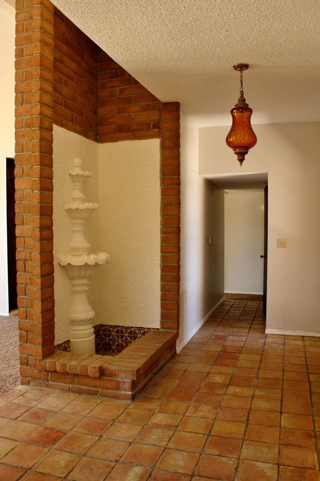 7321 Ramada Dr - Photo 2 of 6