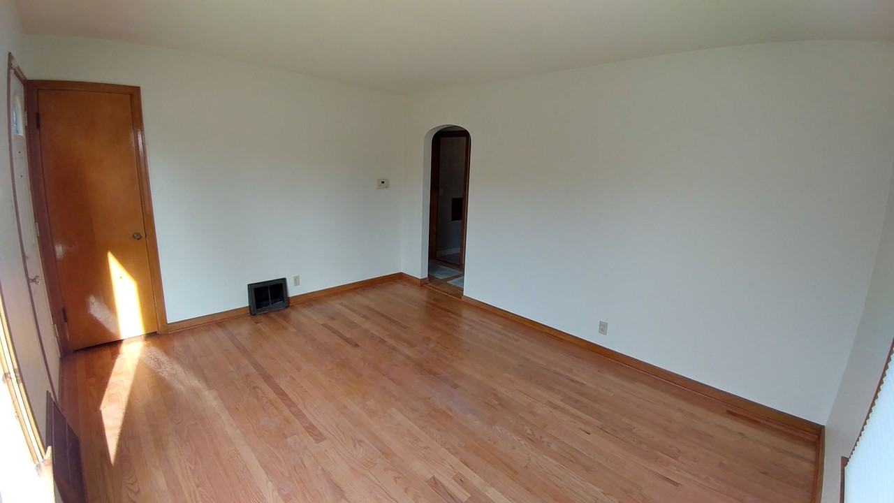 3250 N 89th St - Photo 2 of 23