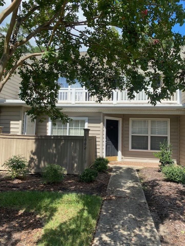 1002 Settlement Dr - Photo 2 of 9