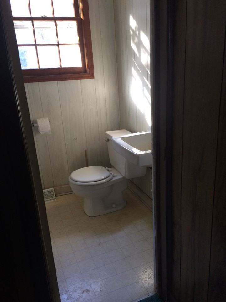 3002 Magnolia St - Photo 2 of 4