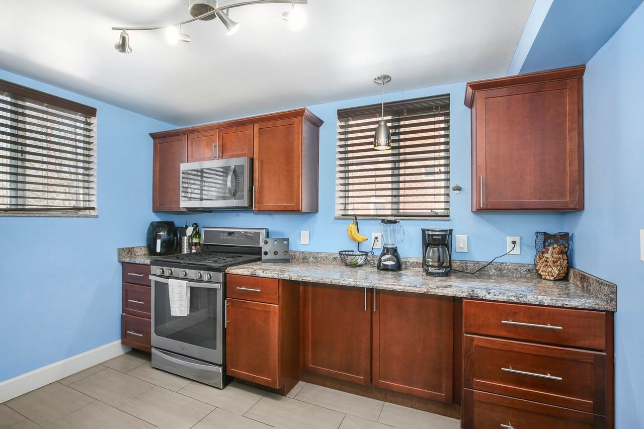 3361 Leyden Street - Photo 3 of 16