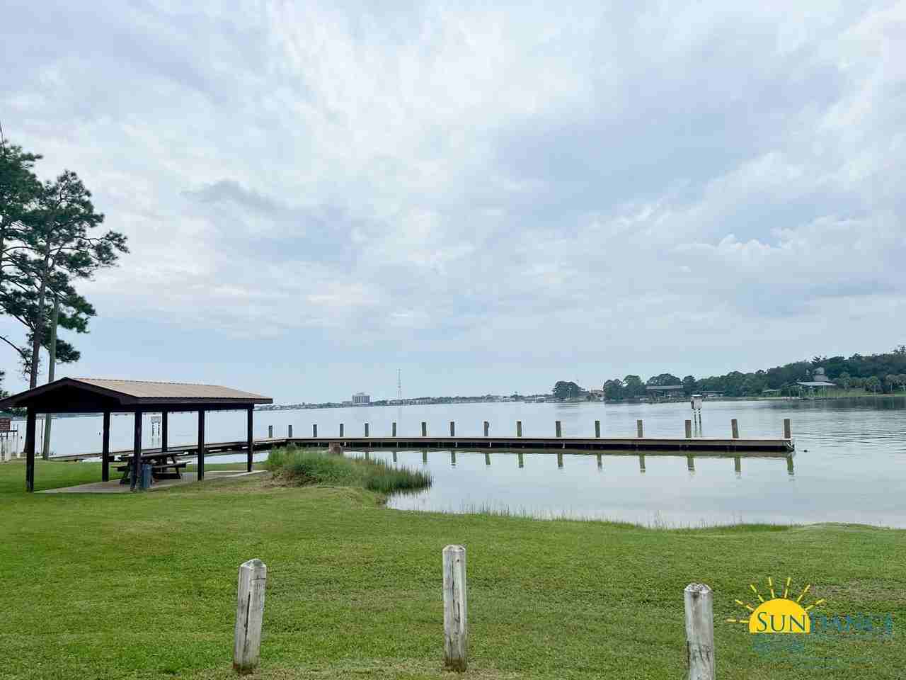 20 Sharilyn Dr - Photo 2 of 40