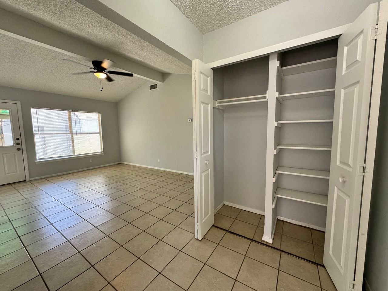 6604 Spring Hurst 6604 - Photo 7 of 24