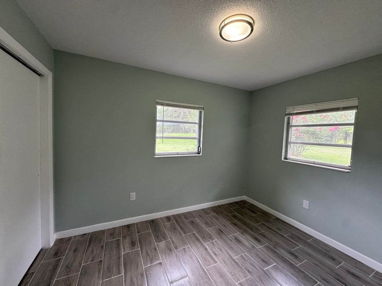 9130 S Zanmar Dr - Photo 7 of 13