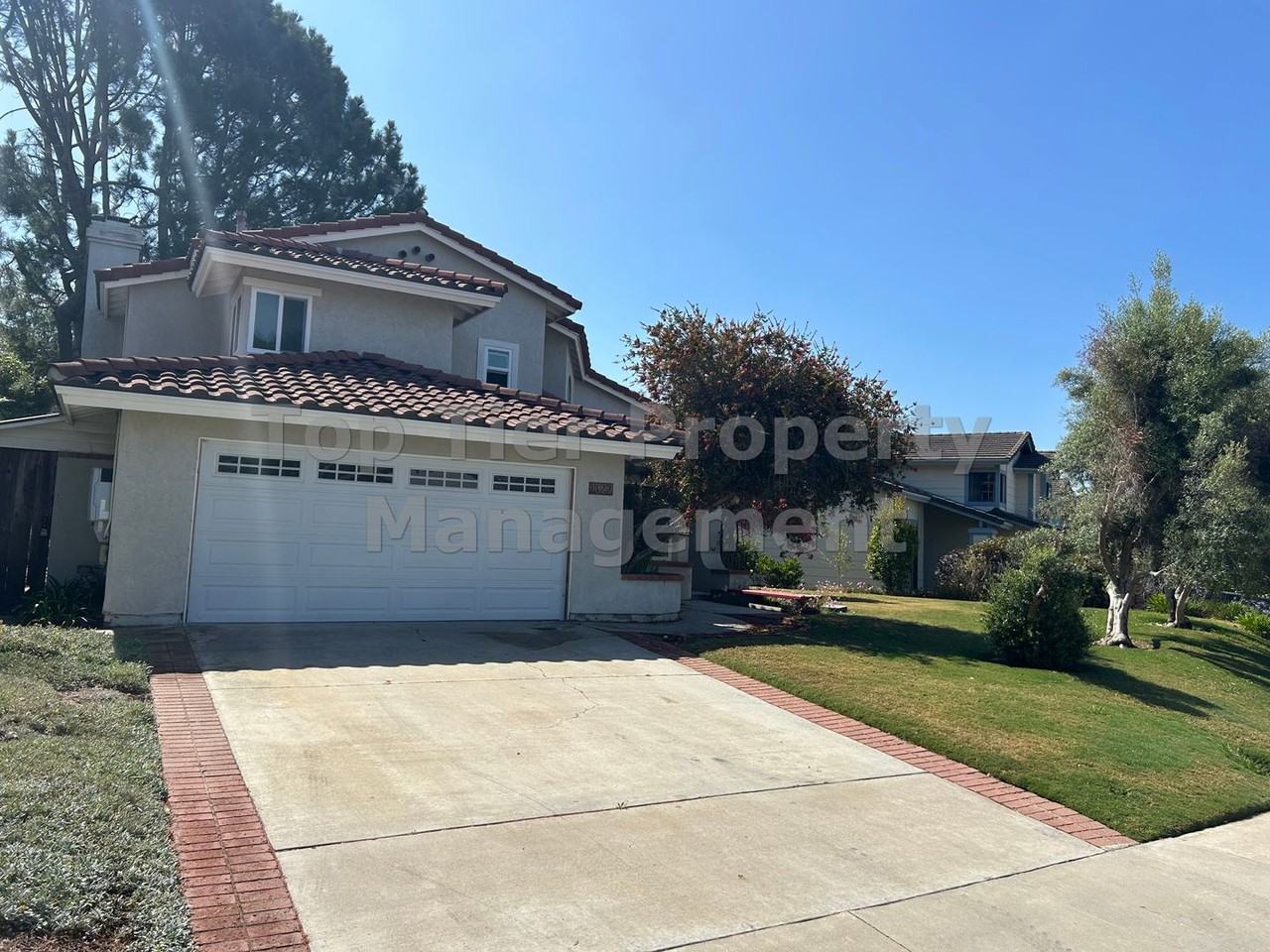 1322 Calle Christopher - Photo 2 of 29