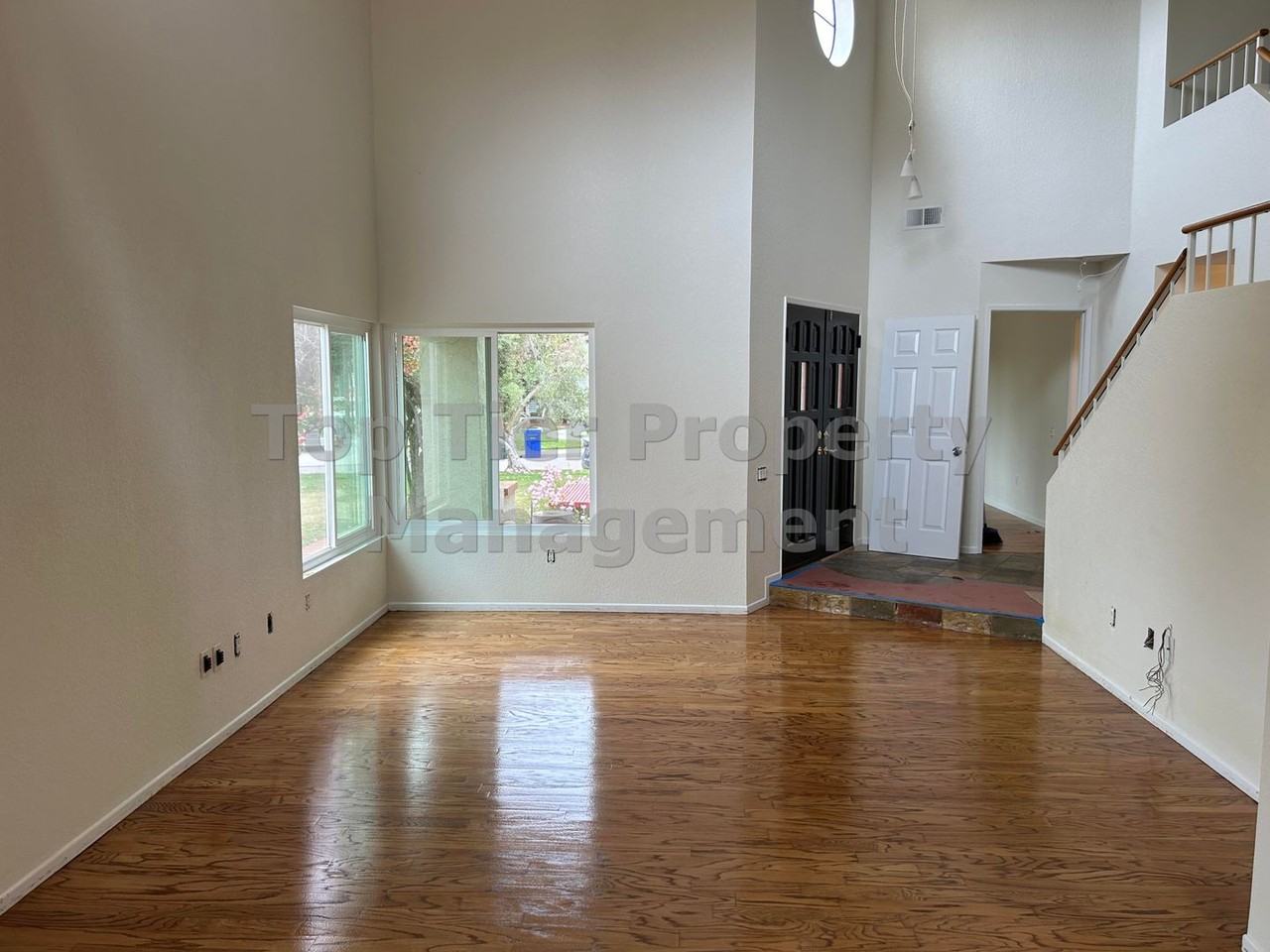 1322 Calle Christopher - Photo 4 of 29