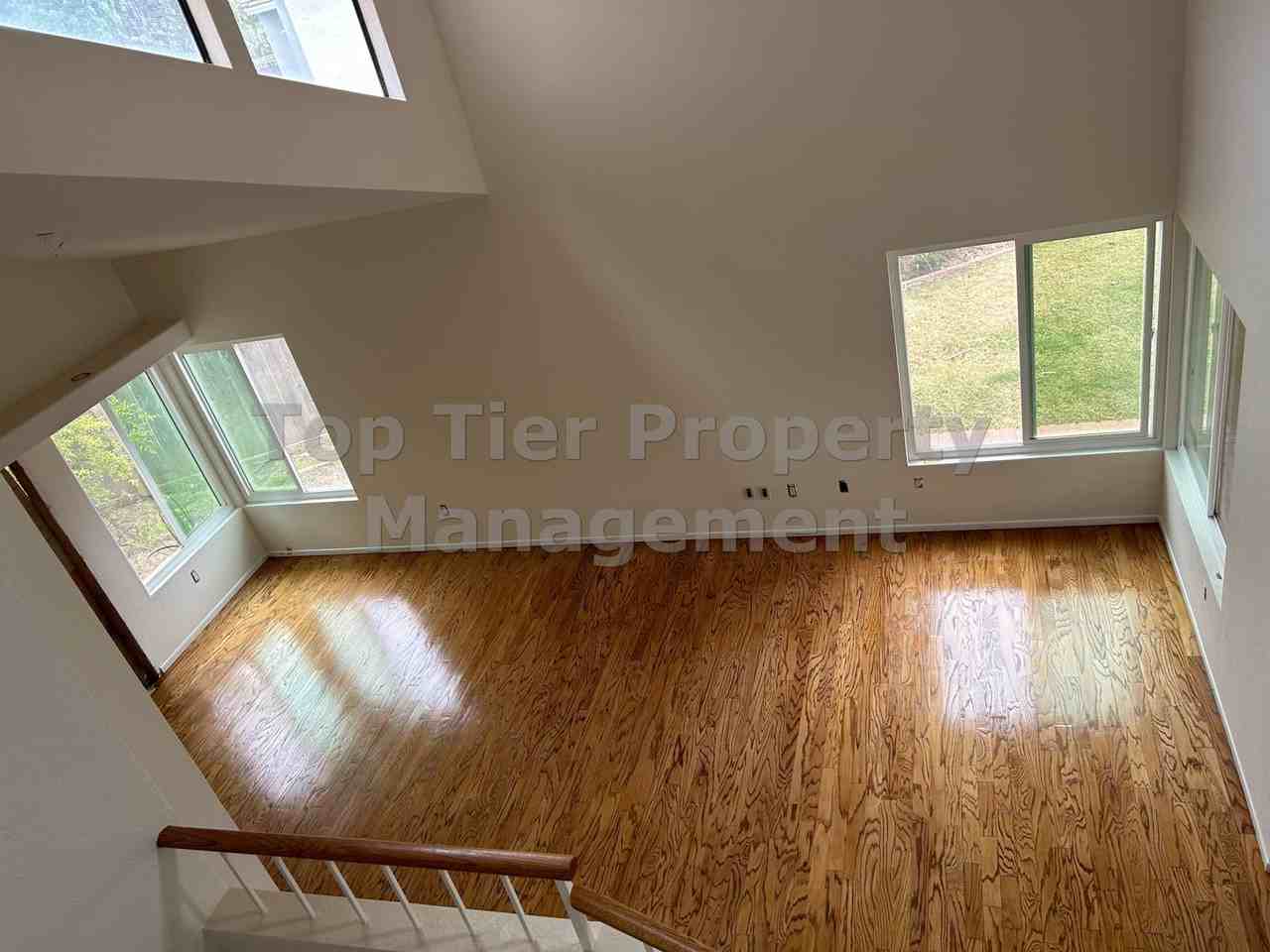 1322 Calle Christopher - Photo 5 of 29