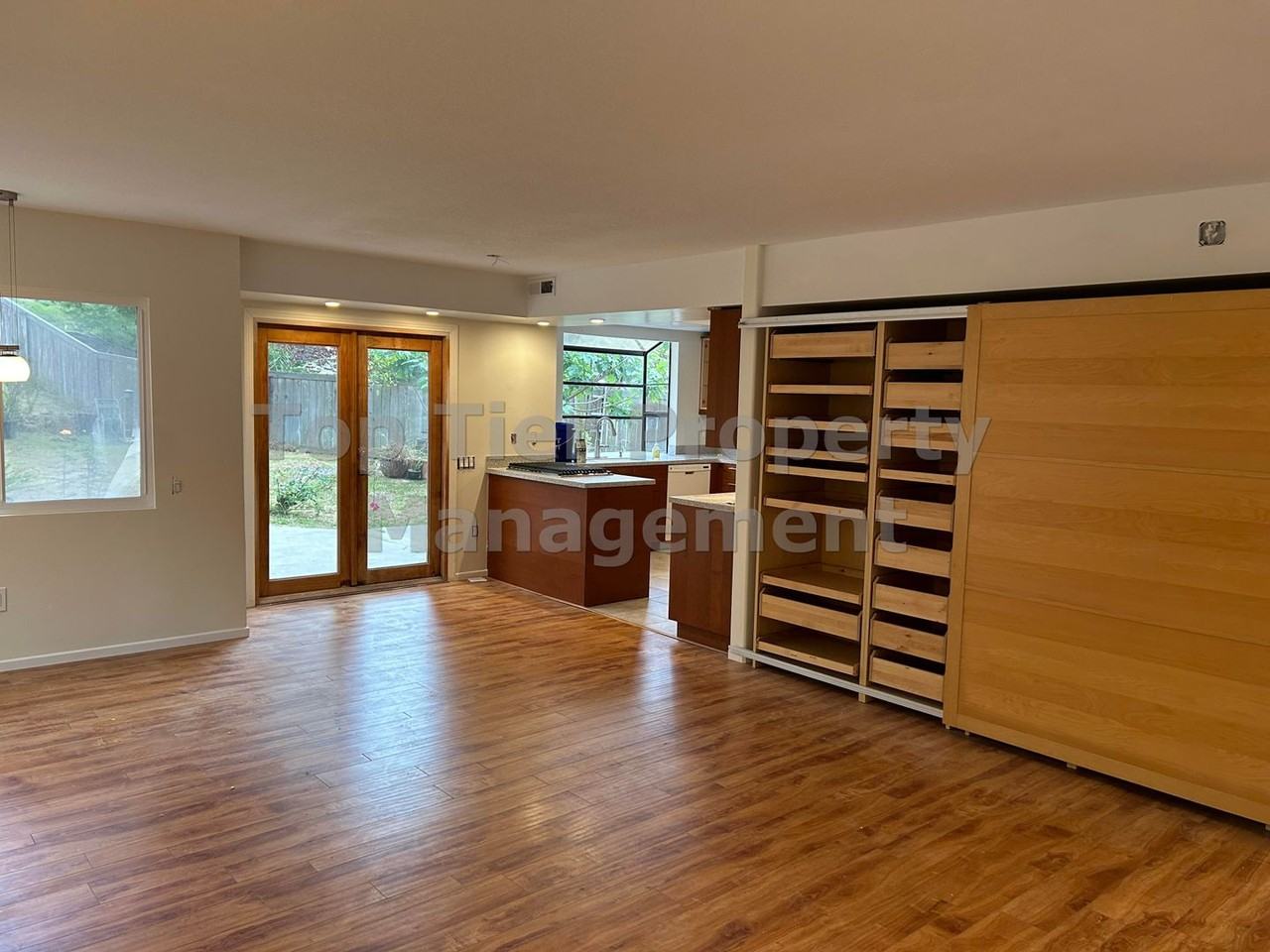 1322 Calle Christopher - Photo 7 of 29