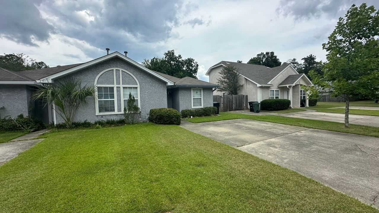 4085 Remer Ct - Photo 2 of 29