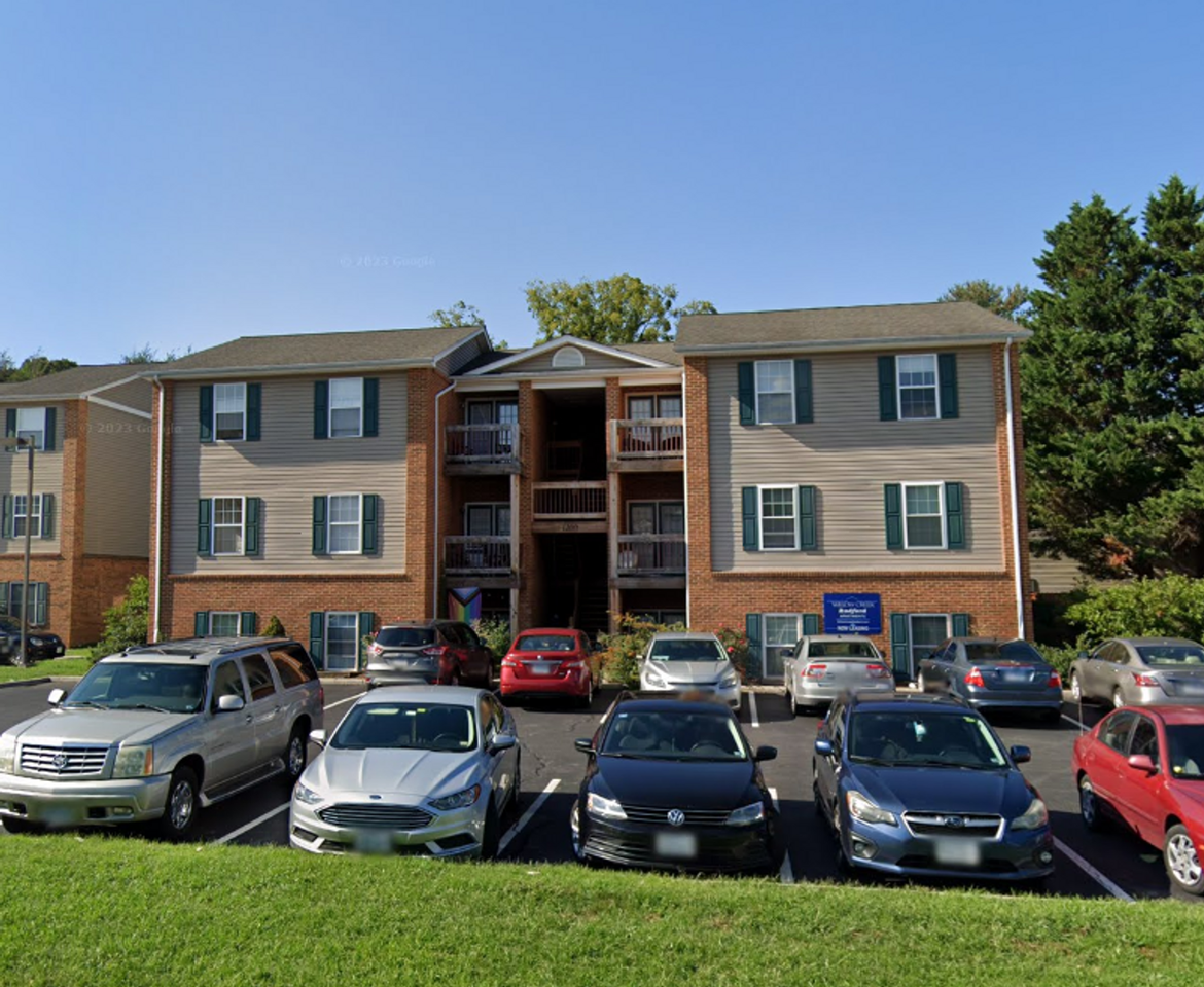 Clement West - Photo 4 of 6