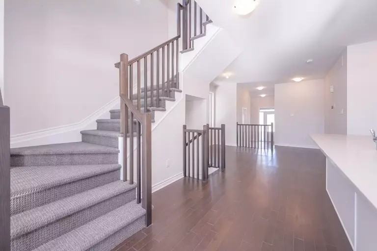 537 Enclave Lane - Photo 3 of 10