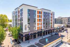 featured image of 128 E Main St