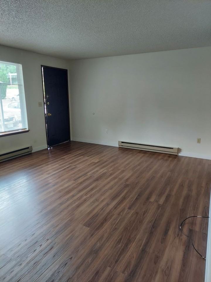 7414 152nd Street Ct E - Photo 7 of 17
