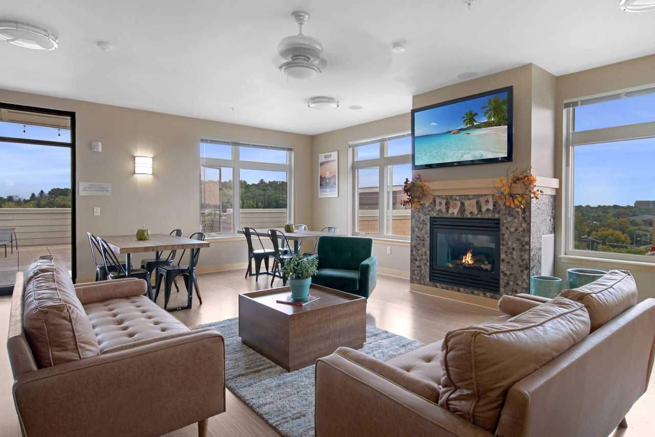 The Overlook at Hilldale - Photo 6 of 26