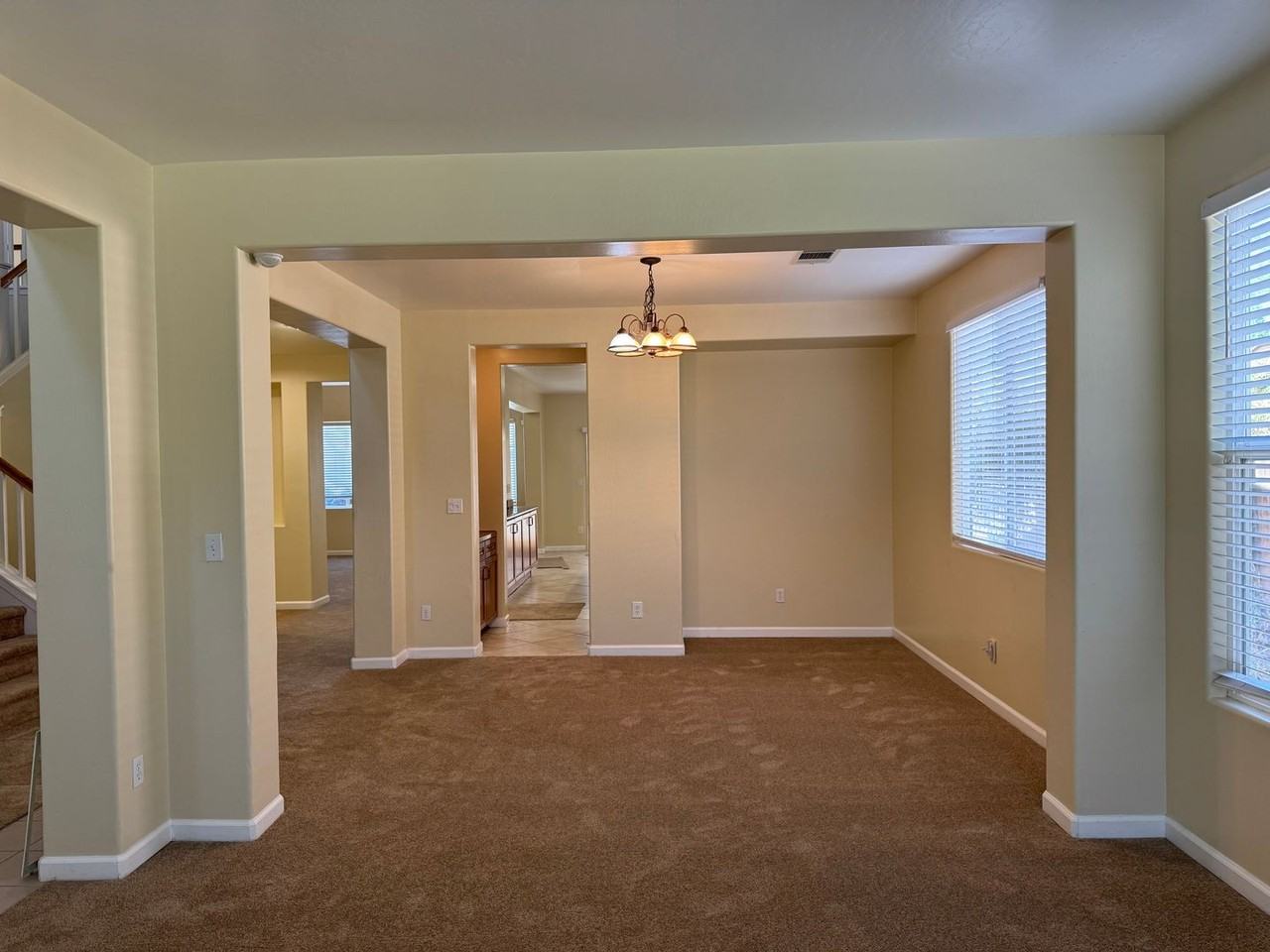 11405 Sangrado Dr - Photo 3 of 19