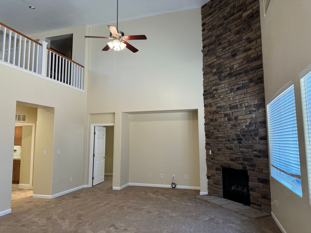 11405 Sangrado Dr - Photo 7 of 19