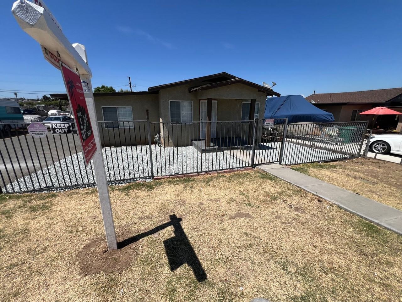 3236 Logan Ave - Photo 3 of 18
