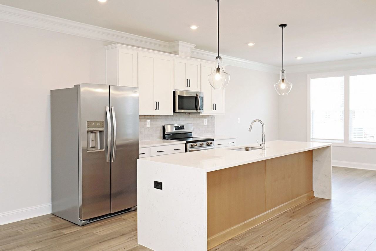 2405 Anlee Rd #A - Photo 5 of 26