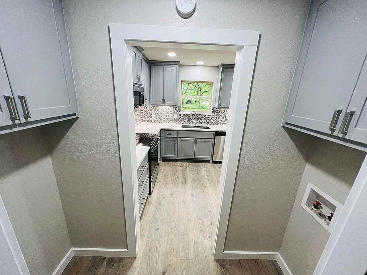 2605 W Highland Dr - Photo 3 of 18