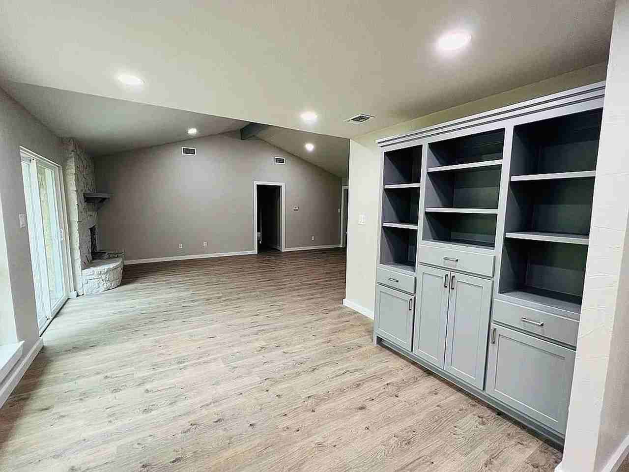 2605 W Highland Dr - Photo 5 of 18