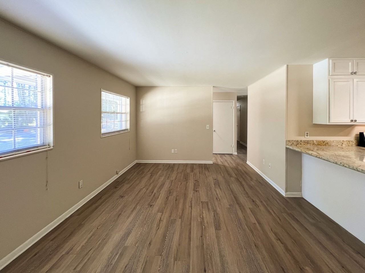 2110 Nw 54th Ter - Photo 4 of 41