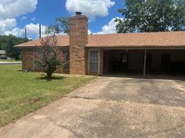 featured image of 812 Ranch Rd