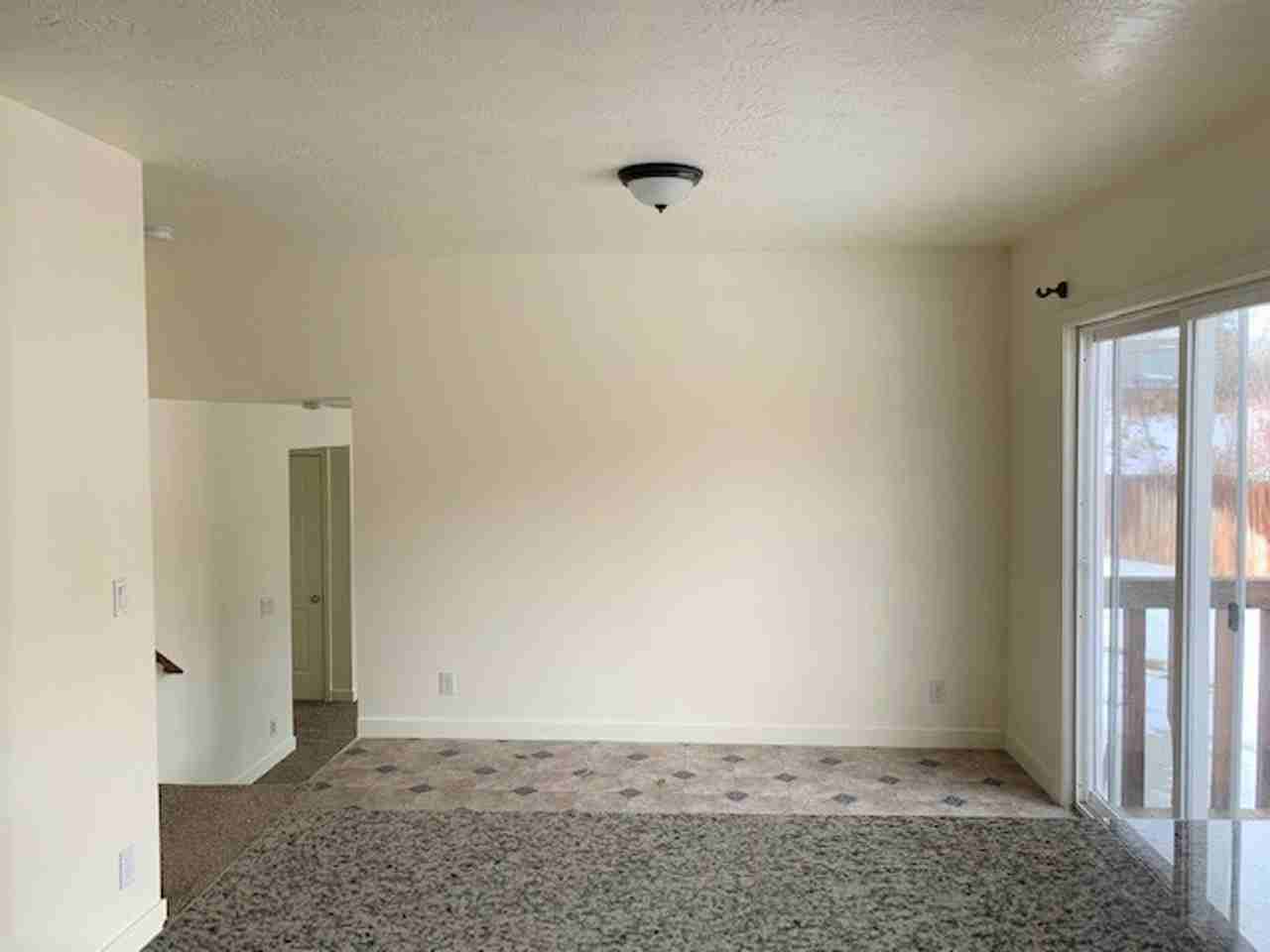 3509 Forest Ct - Photo 3 of 13