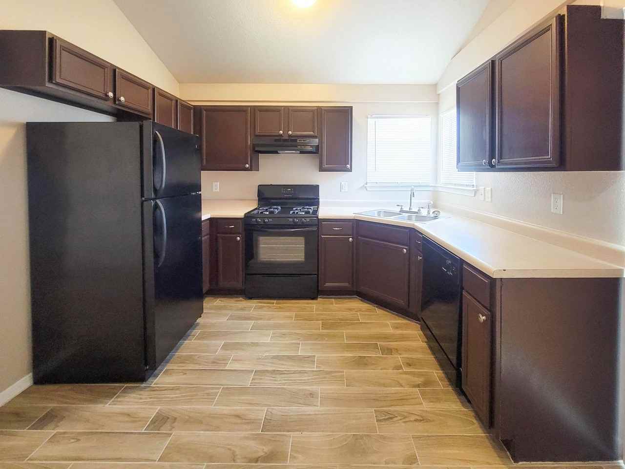 9467 Ariel Rico Ct - Photo 3 of 8