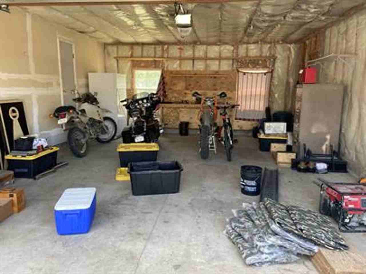 55 W Dooley Ln - Photo 4 of 14