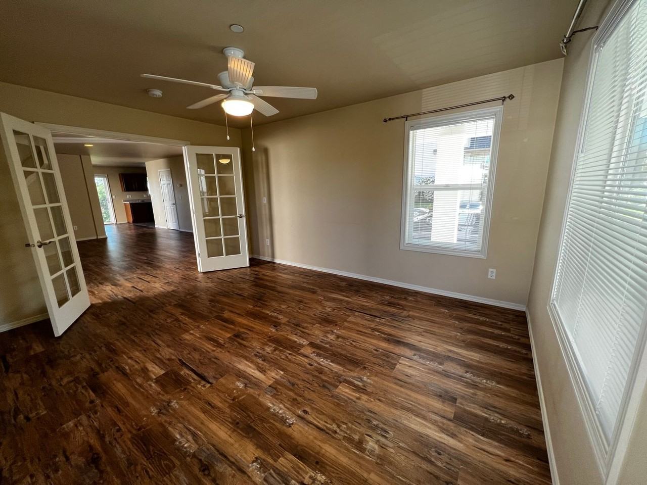1391 Foreman Rd - Photo 4 of 27