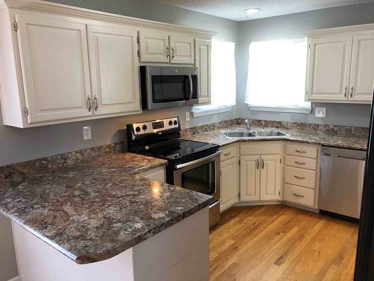 4213 Garland Ave - Photo 7 of 31