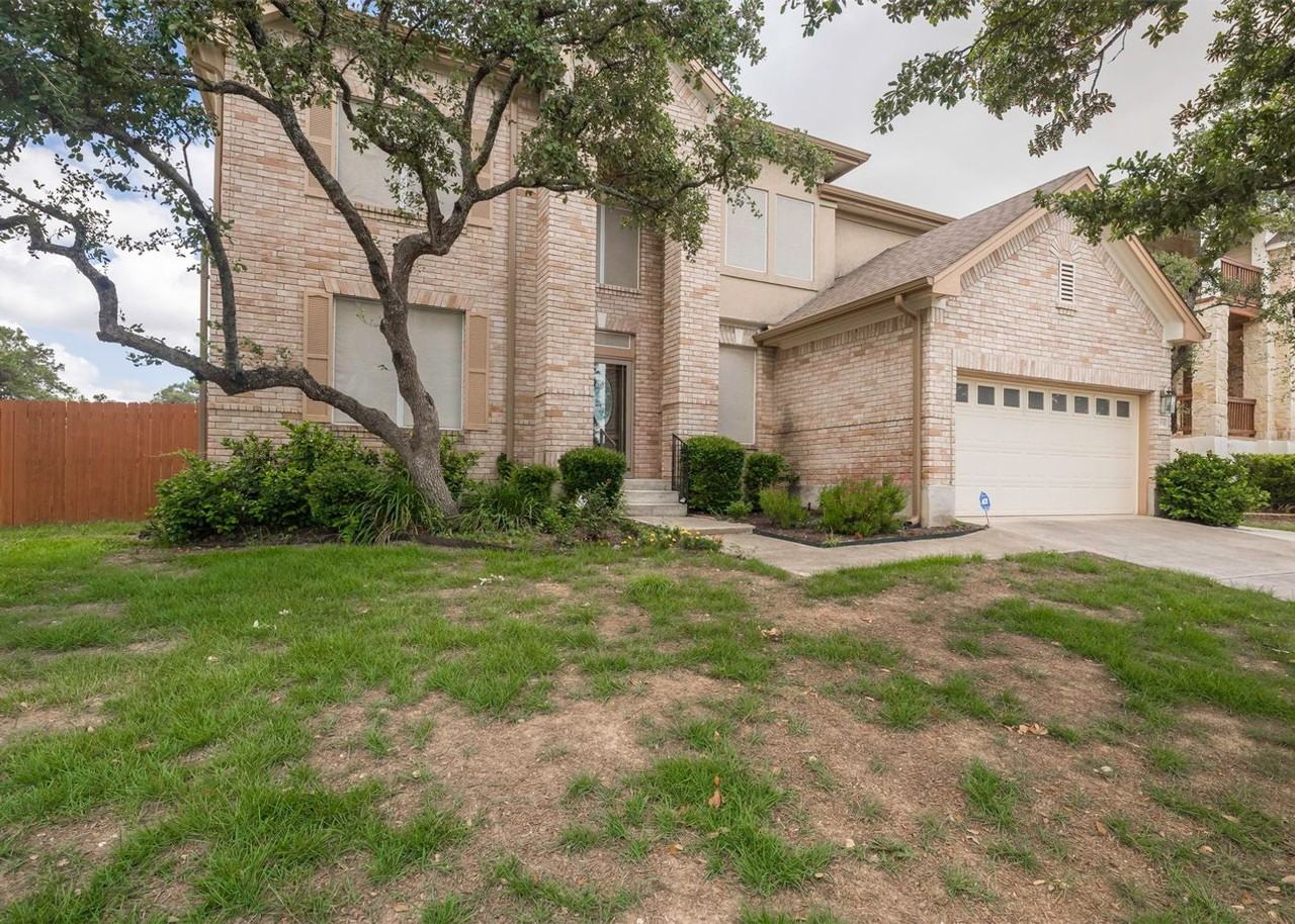 915 Classen Pass - Photo 3 of 29