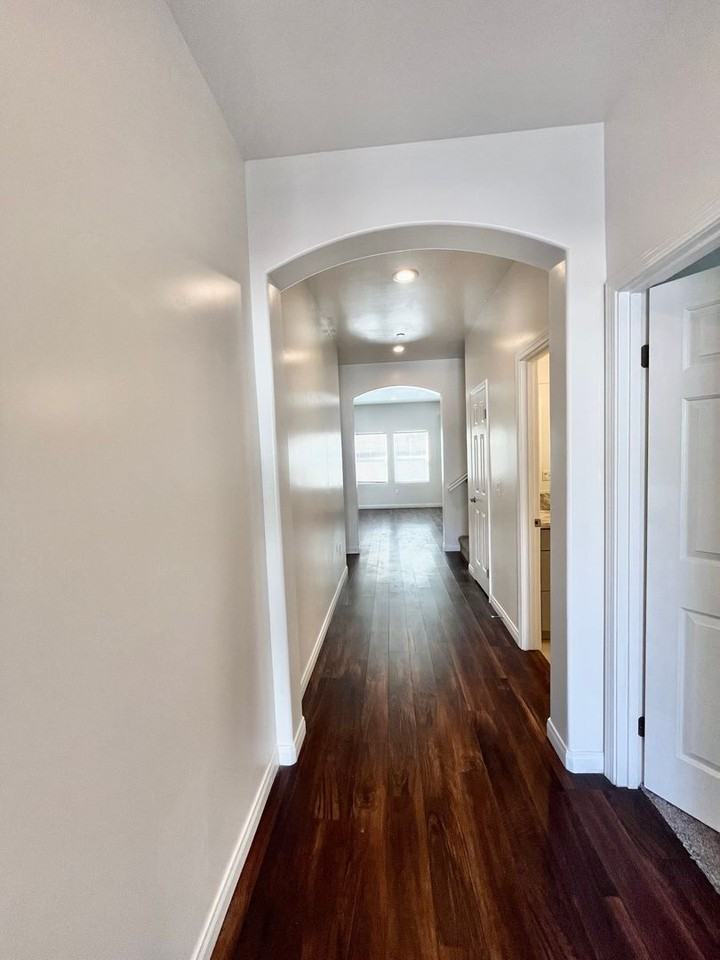 376 Lily Pad Ln - Photo 2 of 35