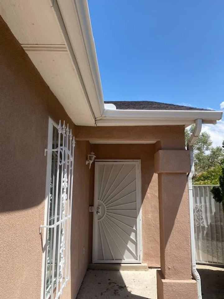 11224 Deer Lodge Pl Se - Photo 3 of 15