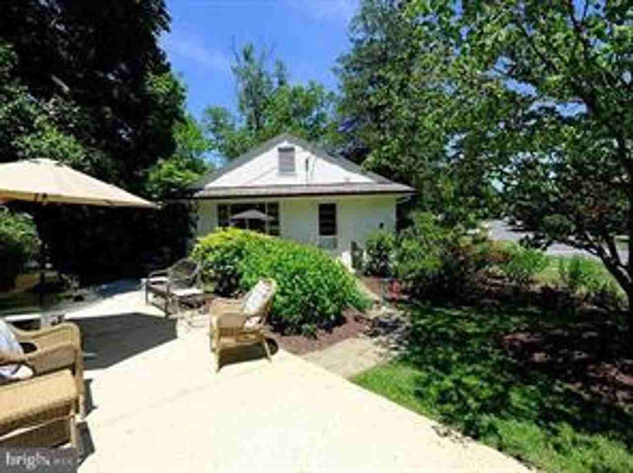 3301 Shepherd St - Photo 3 of 16