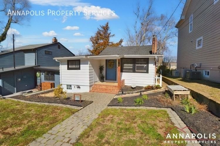 307 Cove Rd - Photo 2 of 34