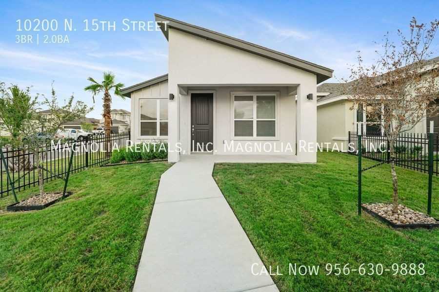 10200 N 15th St - Photo 2 of 21