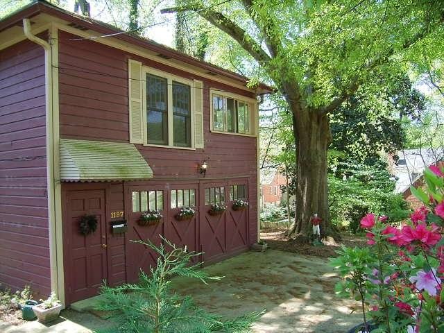 1197 Stillwood Dr Ne #CH - Photo 2 of 16
