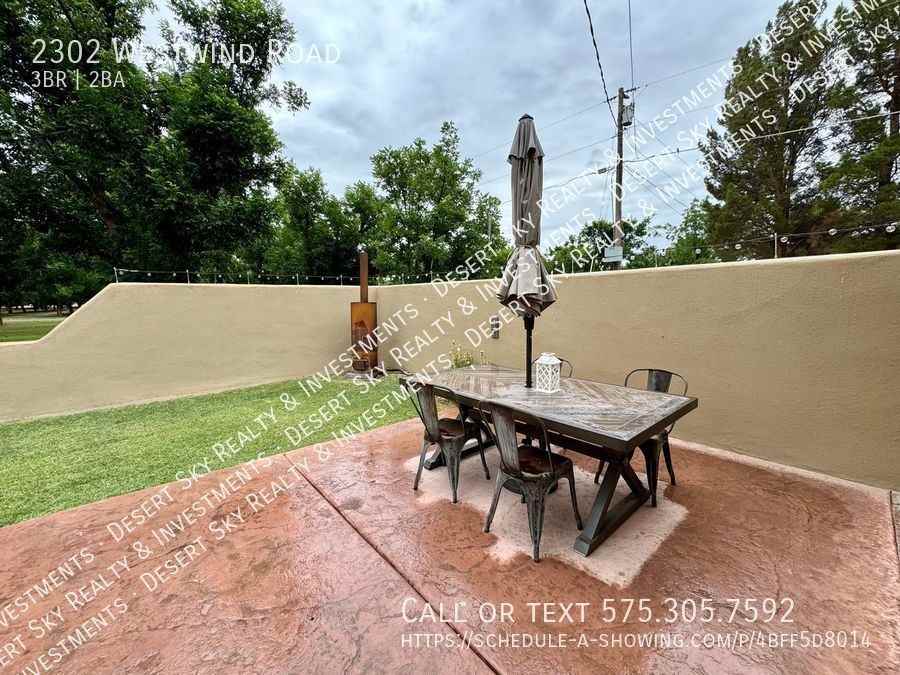 2302 Westwind Rd - Photo 3 of 50